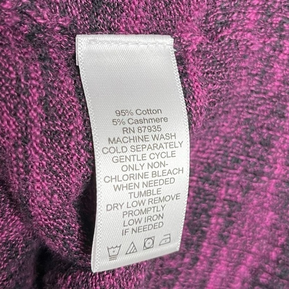 LOGO by Lori Goldstein Cashmere Shark Bite Hem Sweater Purp/Blk XS - Picture 10 of 10